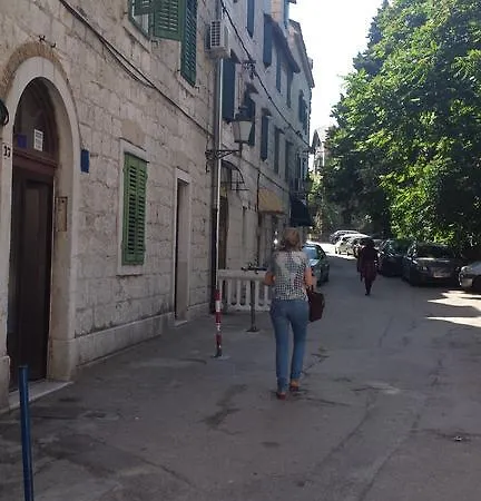 Old Town Twins Apartment Split